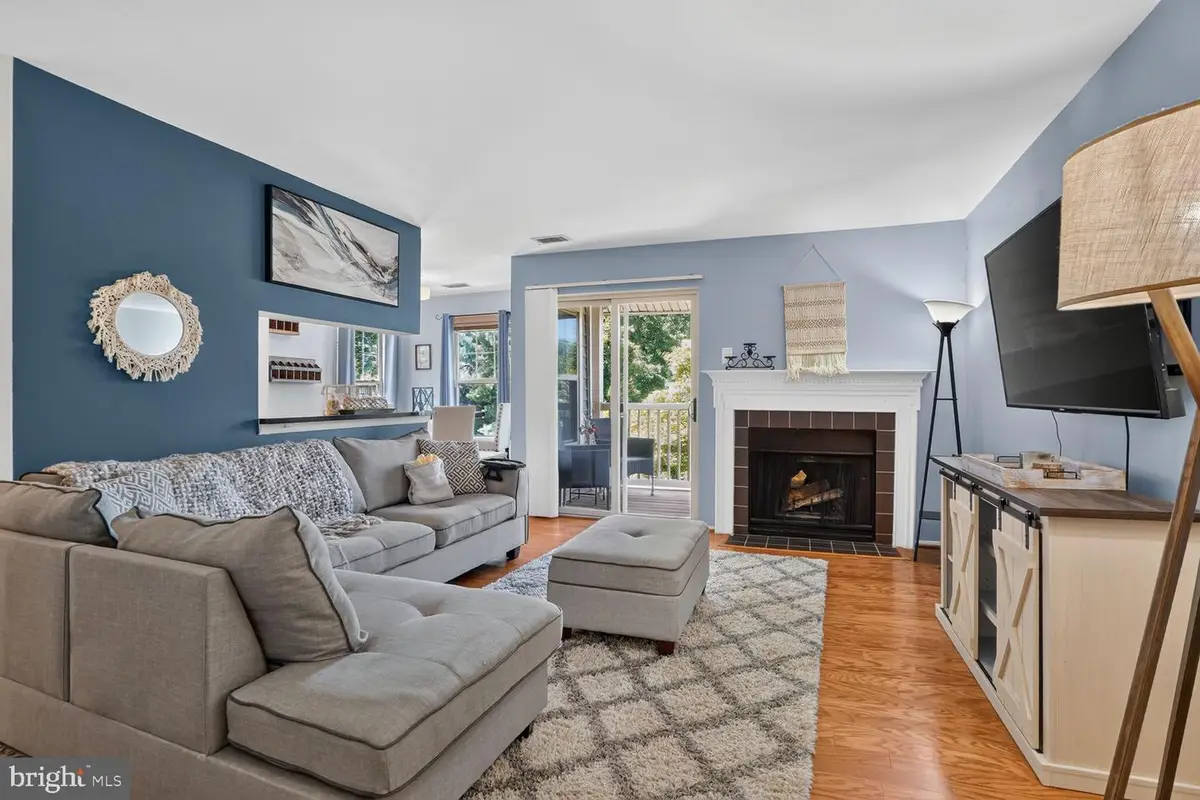 1783 Jonathan Way #1783-j, Reston, VA 20190 - #1