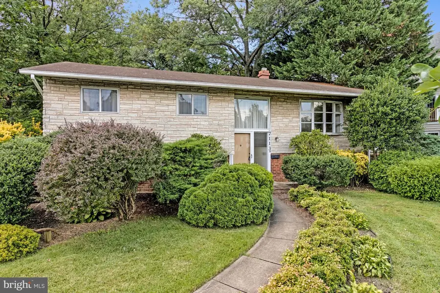 7113 Norwalk St, Falls Church, VA 22043 - #3