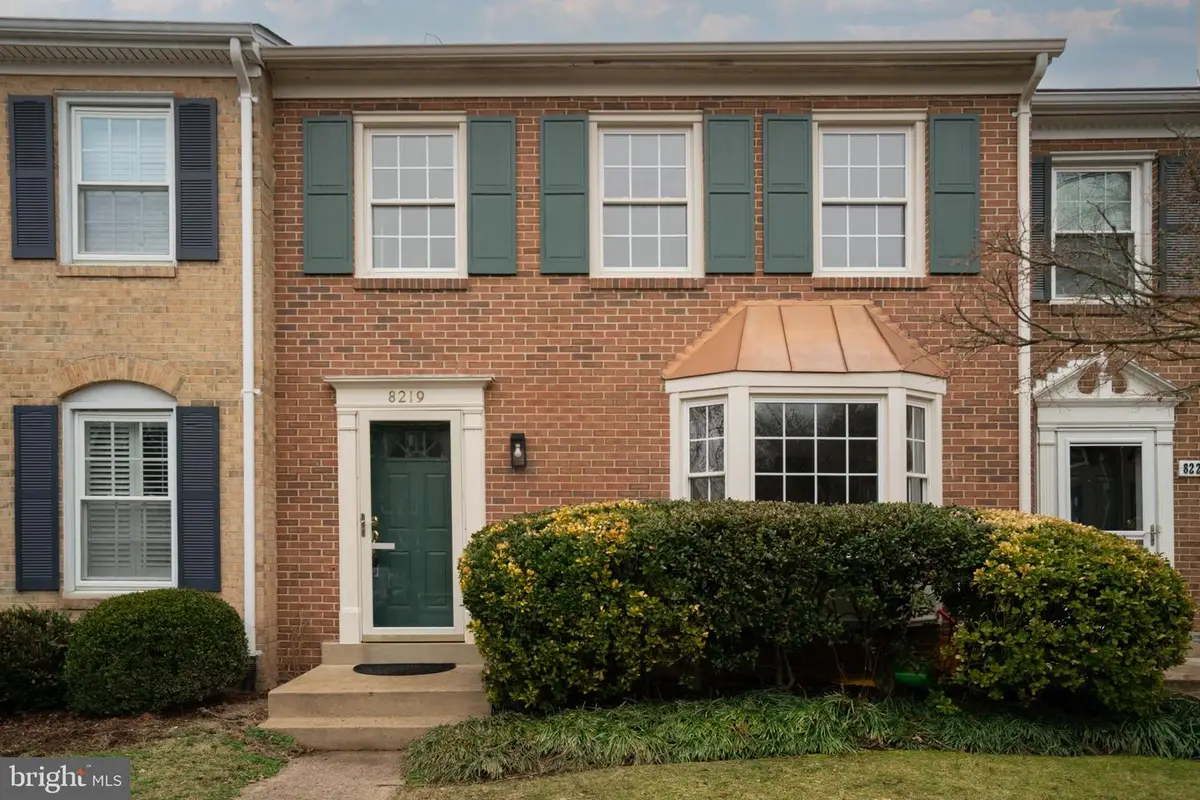 8219 Doctor Craik Ct, Alexandria, VA 22306 - #1