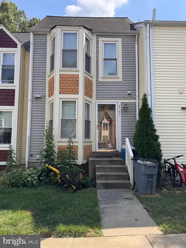 2163 Whisper Way, RESTON, VA 20191