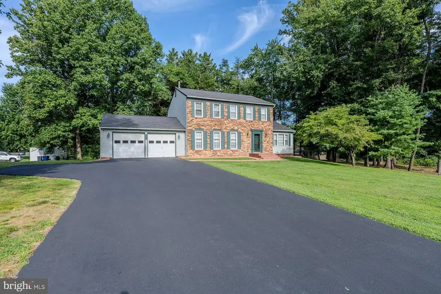 2320 Rosedown Dr, Reston, VA 20191 - #2