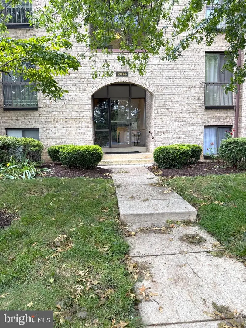 2074 Royal Fern Ct #33/22b, Reston, VA 20191 - #1