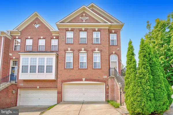 9132 Furey Rd, LORTON, VA 22079