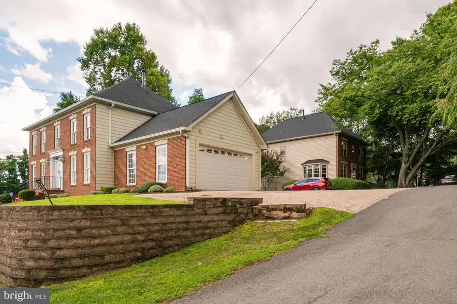 2906 Cedar Ln, Vienna, VA 22180 - #2