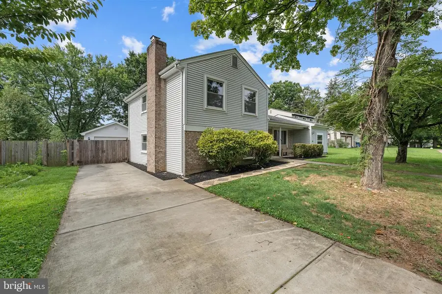 507 Alabama Dr, Herndon, VA 20170 - #2