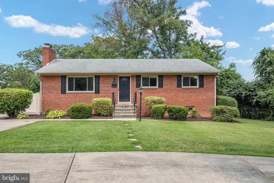 6630 S Kings Hwy, Alexandria, VA 22306 - #2