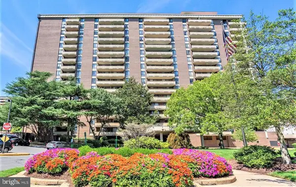 1808 Old Meadow Rd #302, MCLEAN, VA 22102