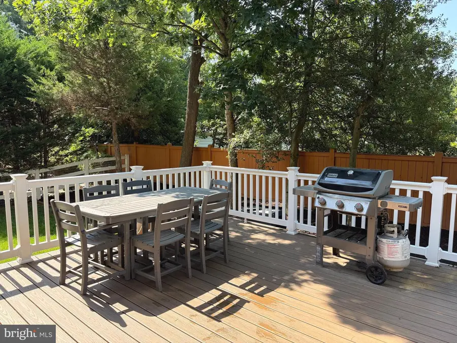 6482 Warwick Cir, Alexandria, VA 22315 - #3