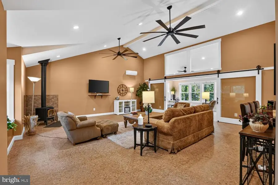 4812 Spruce Ave, Fairfax, VA 22030 - #2