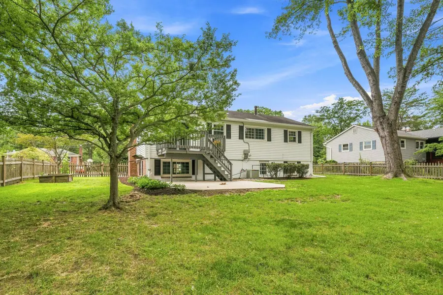 4214 Alcott St, Alexandria, VA 22309 - #2