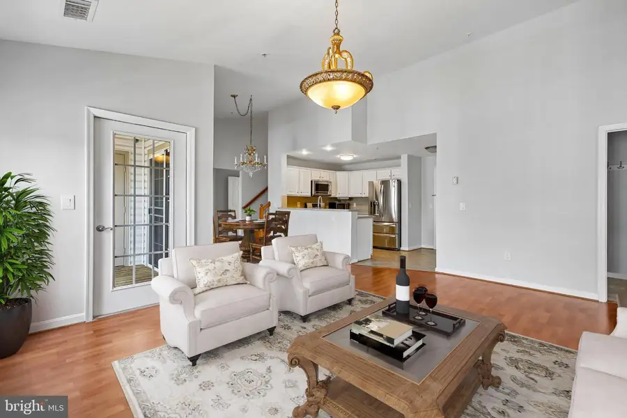 11506 Sperrin Cir #405, Fairfax, VA 22030 - #3