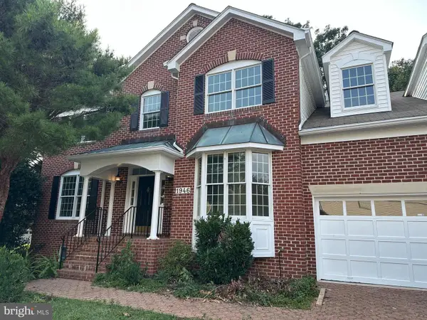 1946 Horse Shoe Dr, VIENNA, VA 22182