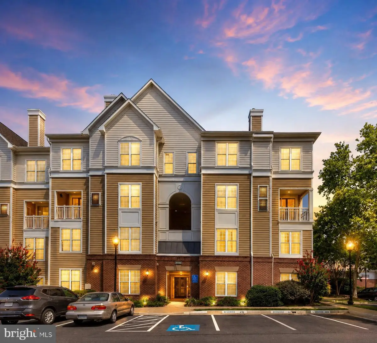 2108 Highcourt Ln #305, Herndon, VA 20170 - #1