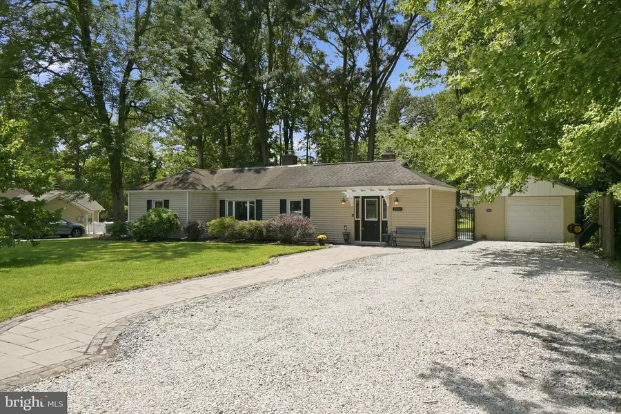 7712 Frances Dr, Alexandria, VA 22306 - #2