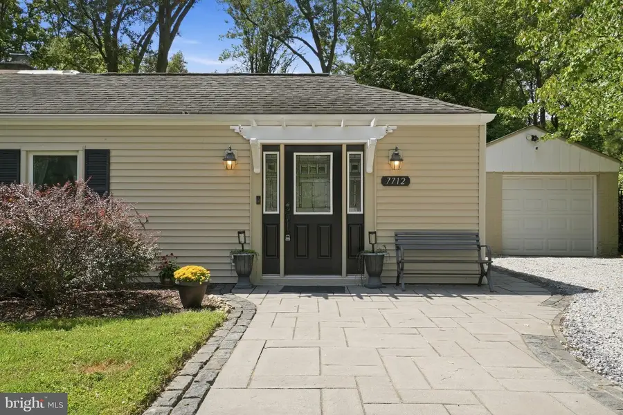 7712 Frances Dr, Alexandria, VA 22306 - #3