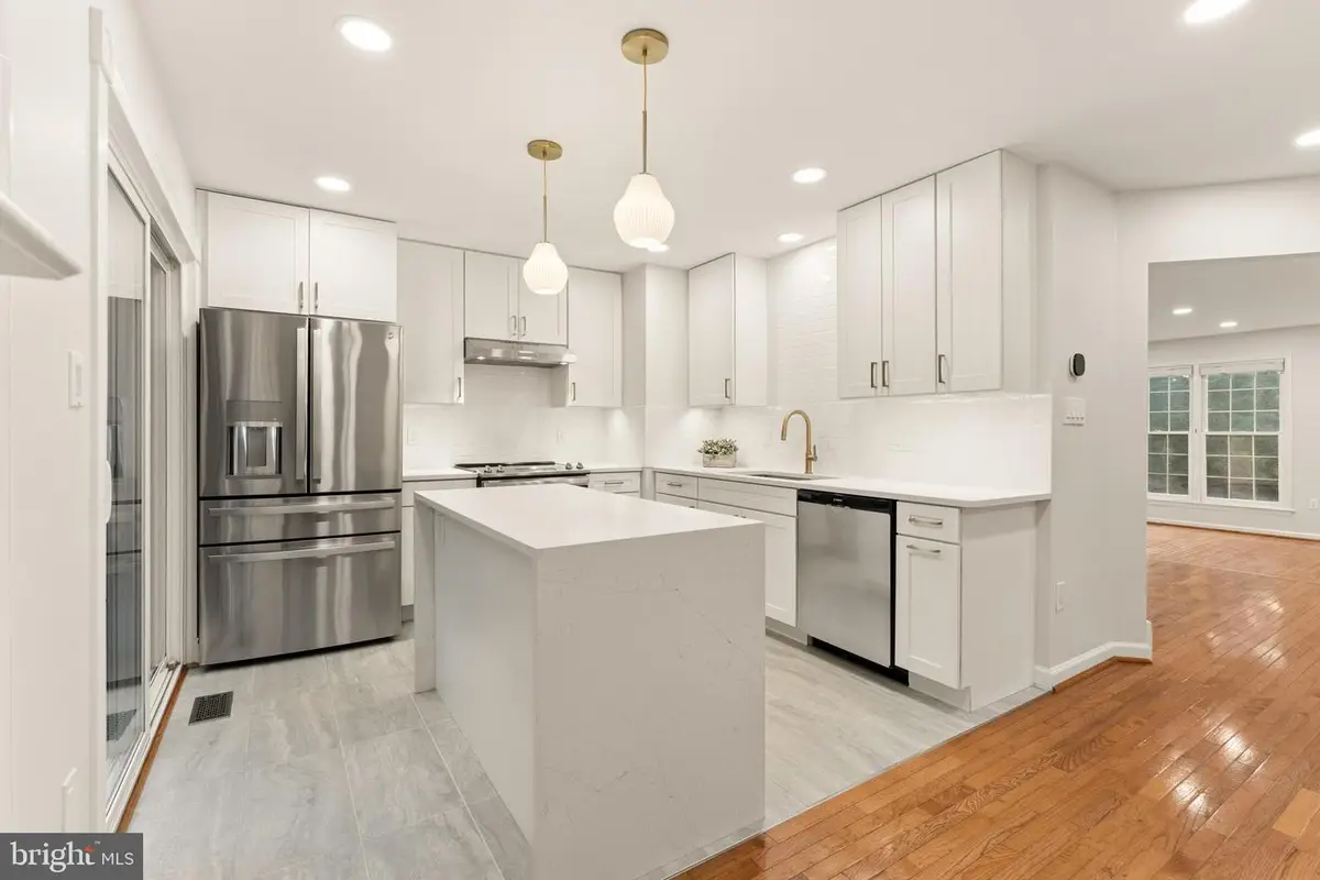 3859 Zelkova Ct, Fairfax, VA 22033 - #1