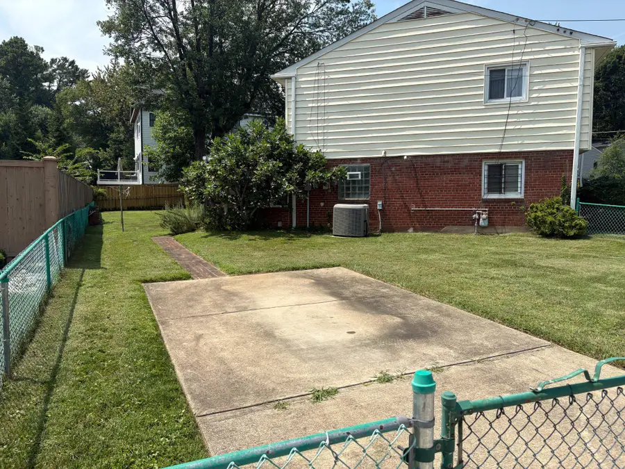 317 Charles St Se, Vienna, VA 22180 - #3