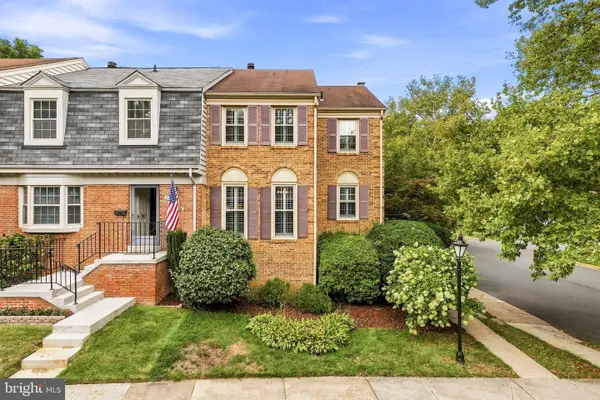 5459 Cheshire Meadows Way, FAIRFAX, VA 22032