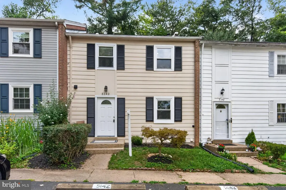 5142 Dahlgreen Pl, Burke, VA 22015 - #1