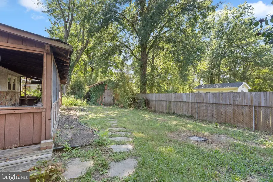 7916 Donelson St, Alexandria, VA 22309 - #2
