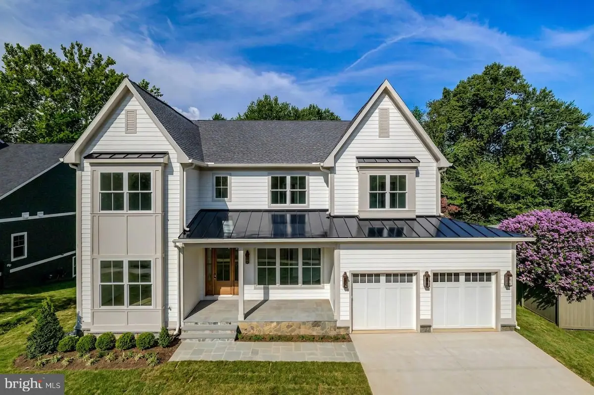 6219 Loch Raven Dr, McLean, VA 22101 - #1