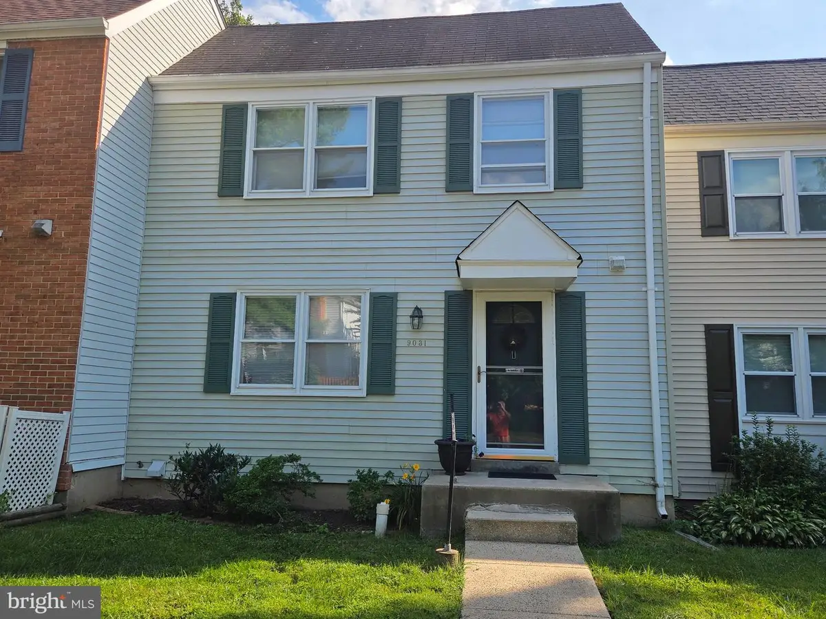 9031 Piney Grove Dr, Fairfax, VA 22031 - #1