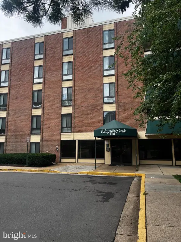 6135 Leesburg Pike #305, FALLS CHURCH, VA 22041