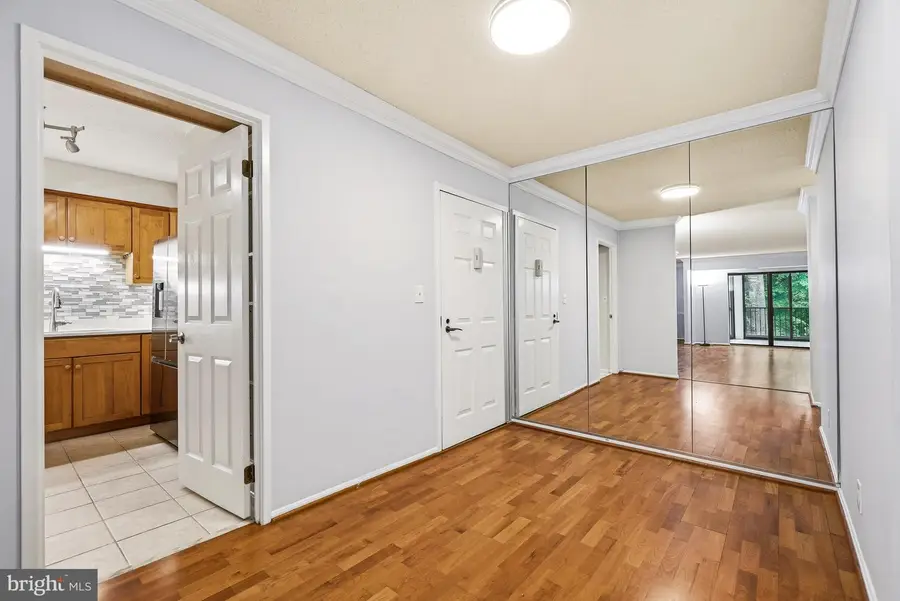 5901 Mount Eagle Dr #108, Alexandria, VA 22303 - #3