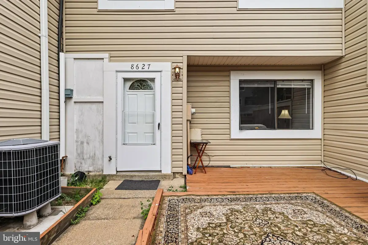 8627 Village Way, Alexandria, VA 22309 - #1