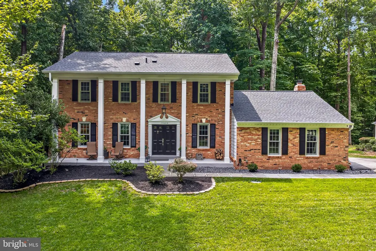 11033 Clara Barton Dr, Fairfax Station, VA 22039 - #1