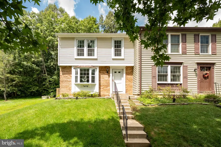 7428 Golden Horseshoe Ct, Springfield, VA 22153 - #2