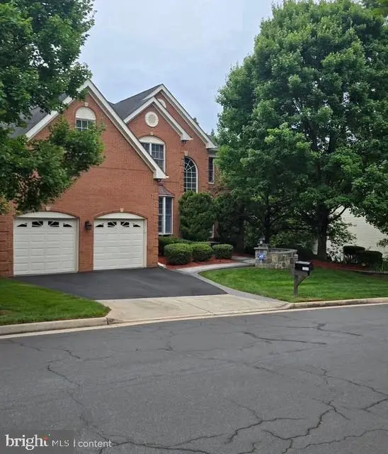 13249 Middleton Farm Ln, HERNDON, VA 20171