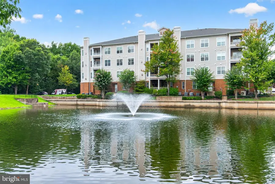 4210-s Mozart Brigade Ln #4210s, Fairfax, VA 22033 - #2
