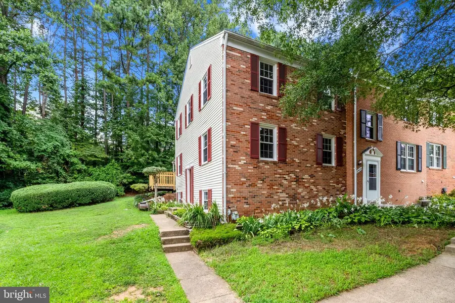 5436 Donnelly Ct, Springfield, VA 22151 - #2