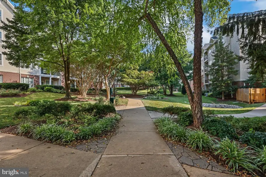 1570 Spring Gate Dr #7203, McLean, VA 22102 - #3