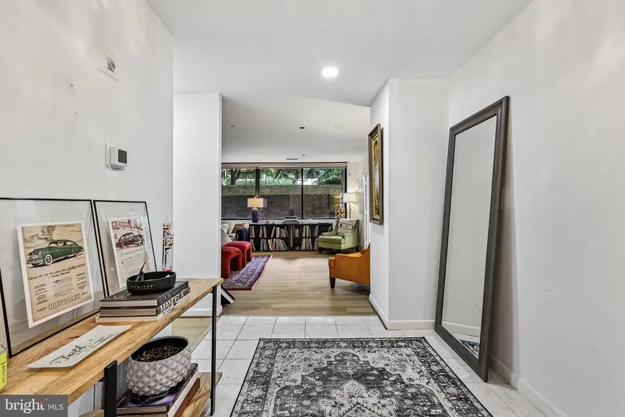 3709 S George Mason Dr #t14e, Falls Church, VA 22041 - #3