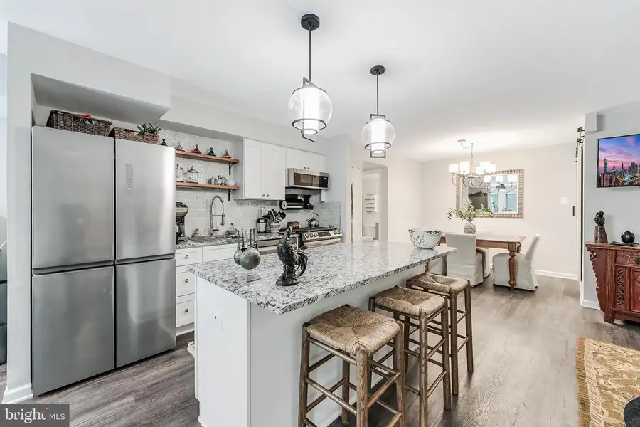 11220 Chestnut Grove Sq #13, Reston, VA 20190 - #3