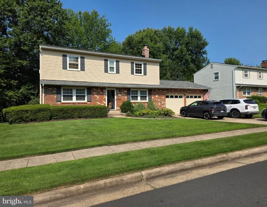 13384 Brookfield Ct, Chantilly, VA 20151 - #2