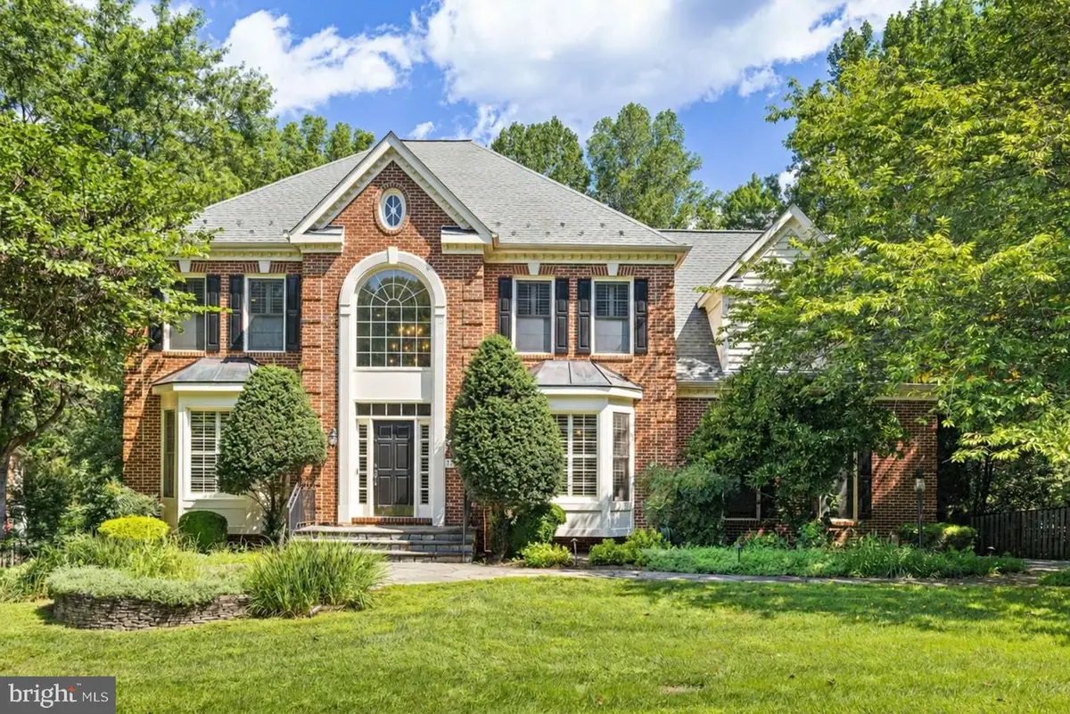 11404 Green Moor Ln, Oakton, VA 22124 - #1