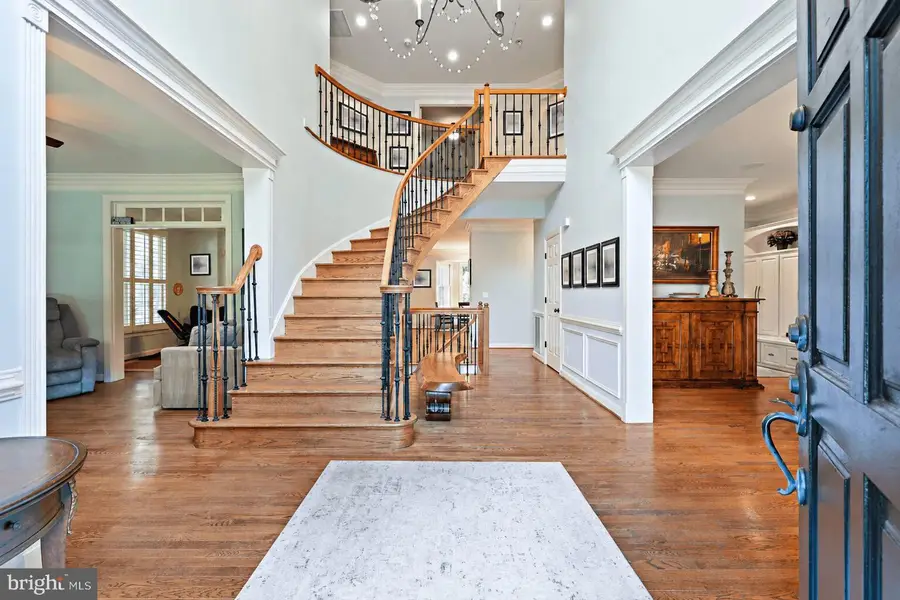 11404 Green Moor Ln, Oakton, VA 22124 - #3