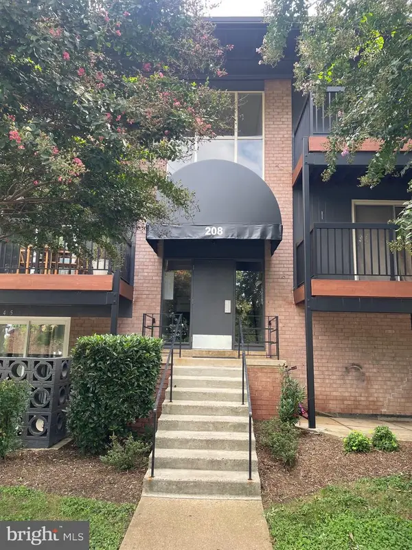 208 Park Terrace Ct Se #49, VIENNA, VA 22180