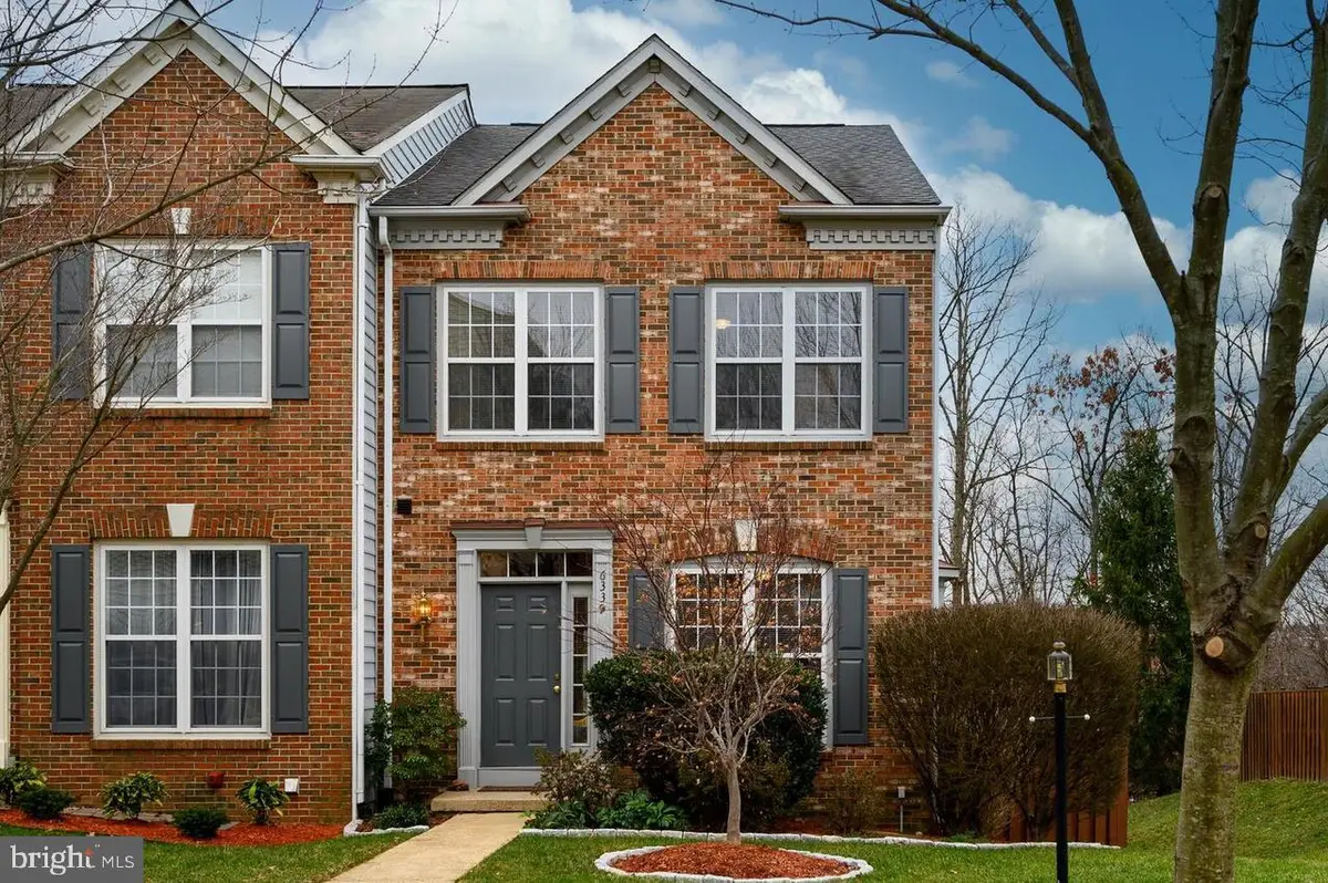 6339 Burgundy Leaf Ln, Alexandria, VA 22312 - #1