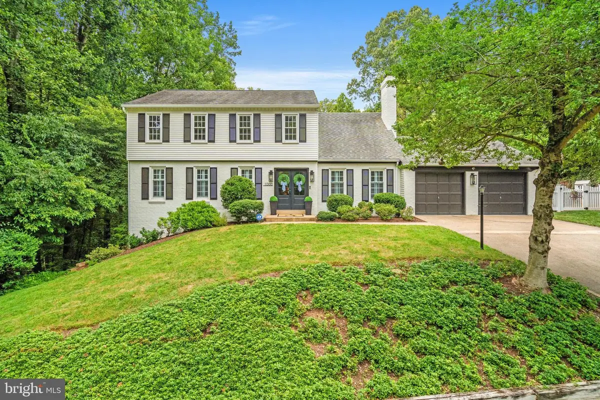 11300 Timberline Dr, Oakton, VA 22124 - #1