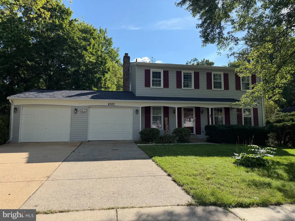 4323 Still Meadow Rd, Fairfax, VA 22032 - #1