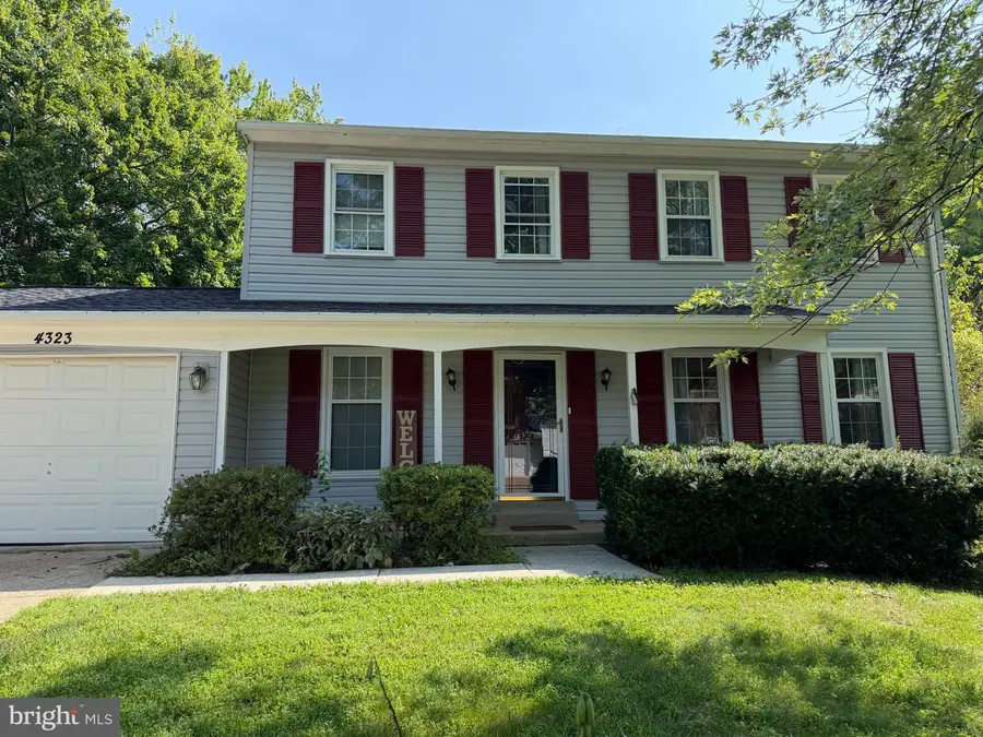 4323 Still Meadow Rd, Fairfax, VA 22032 - #3