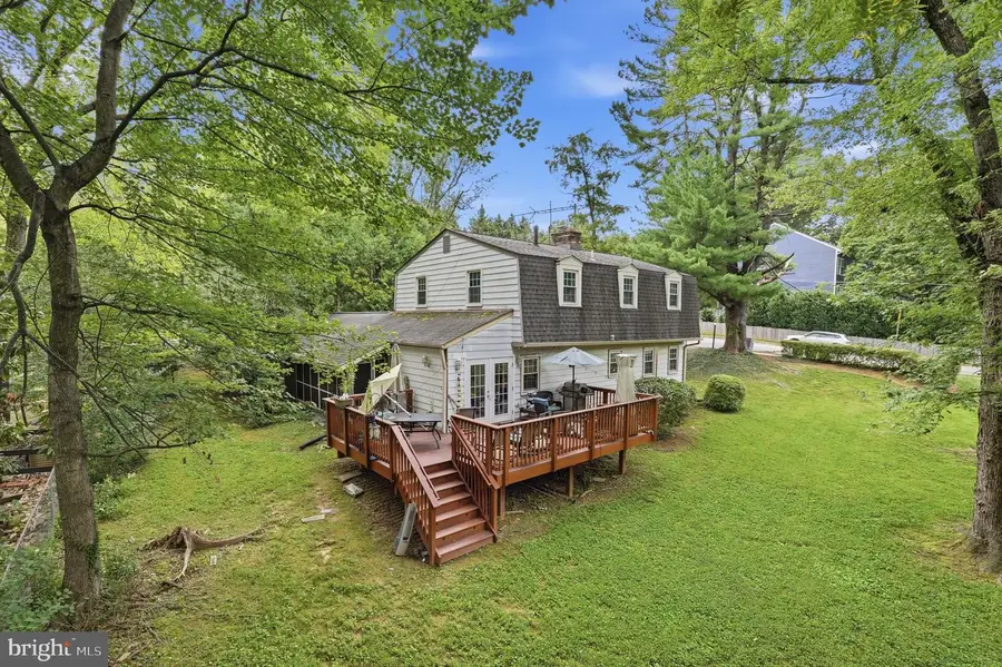 300 Broadleaf Dr Ne, Vienna, VA 22180 - #2