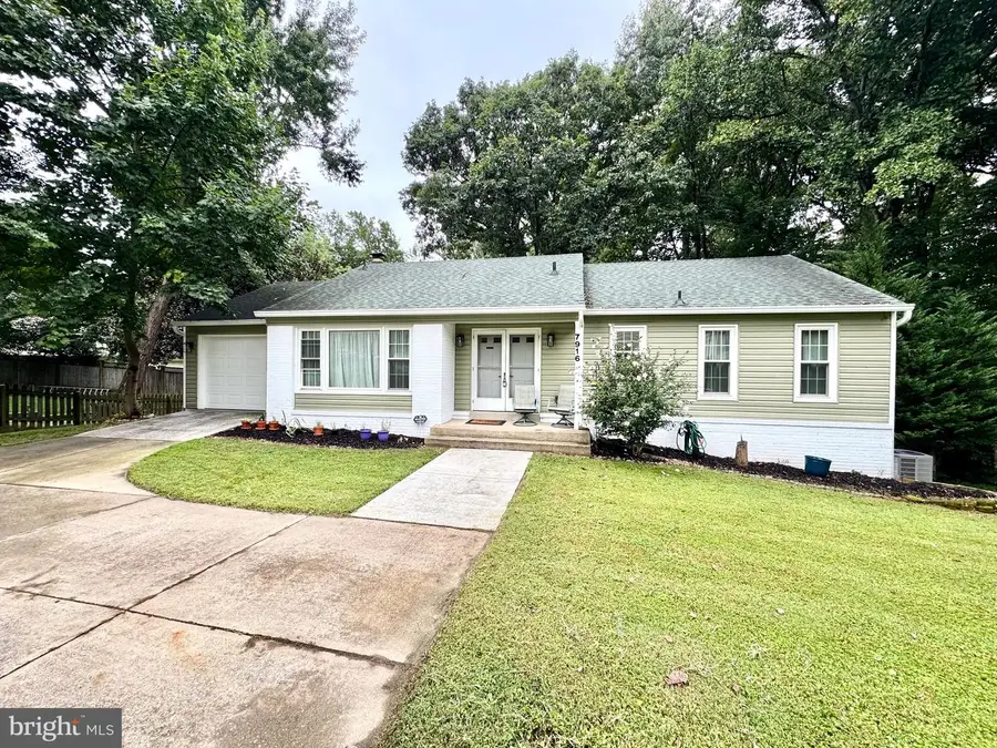 7916 Delozier Ct, Springfield, VA 22153 - #2