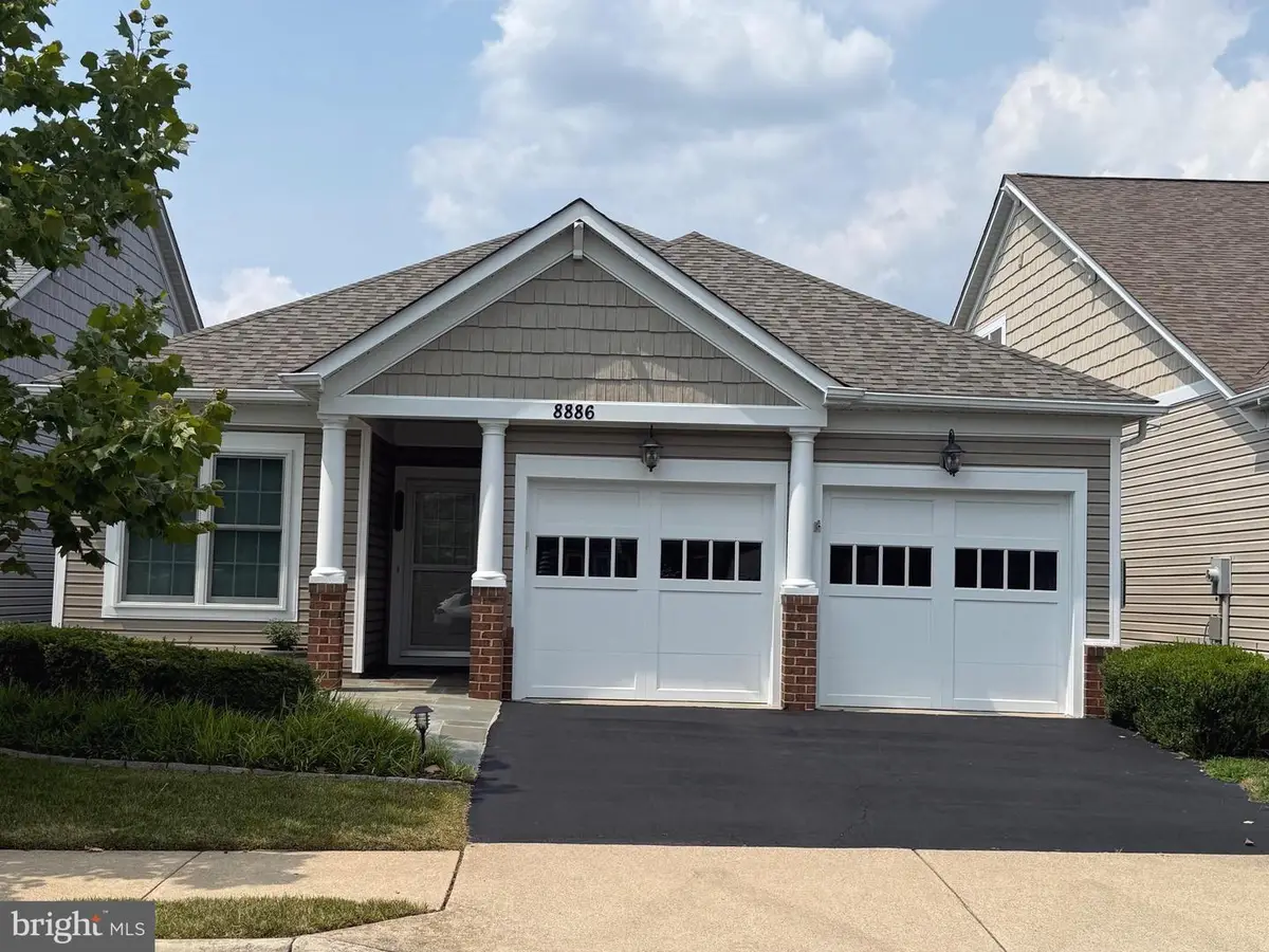8886 Calla Lily Ct, Lorton, VA 22079 - #1