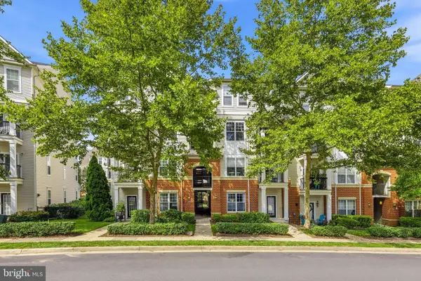 11349 Aristotle Dr #6-301, FAIRFAX, VA 22030