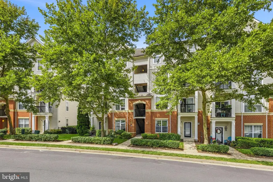 11349 Aristotle Dr #6-301, Fairfax, VA 22030 - #3